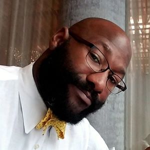 Meet your Posher, Johnathan